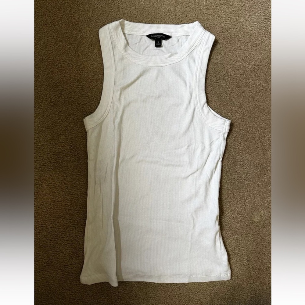 Banana Republic Women's Sleeveless white tank top